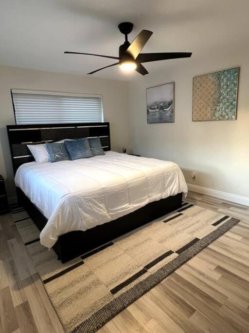 Villa Modern Tropical Oasis With Arcade, Hottub & Minigolf Hollywood Exterior foto